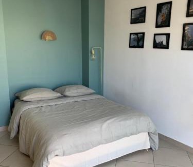 Baille Apartment | Joli Studio proche quartier Timone Climatisé