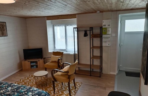 Rosporden Apartment | Joli studio Rosporden