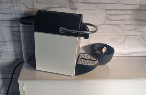 Roissy-en-Brie Apartment | Jolie Maisonnette Avec Terrasse et Jardin