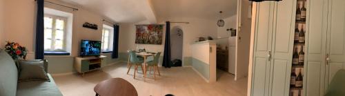 Carcassonne Apartment | Jolie Vue Cité, aux pieds des remparts