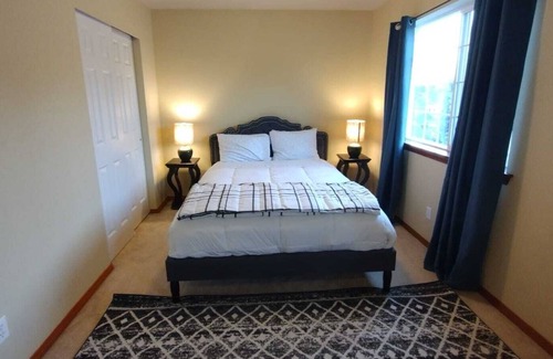 Paine Field-Lake Stickney House | JOLLY VILLA: beautiful elevation and floor plan, fenced yard
