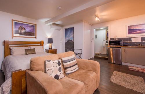 Burnie Bed & Breakfast | Jones On Wilson Boutique B&B