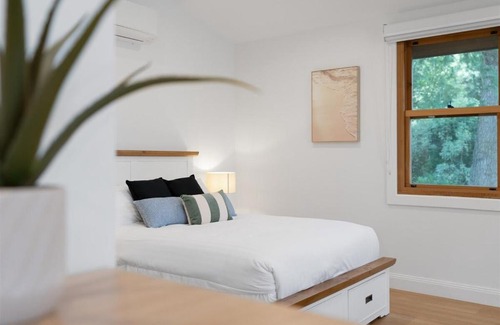 Bowral House | Jony's Cottage - Private, peaceful, close to town!