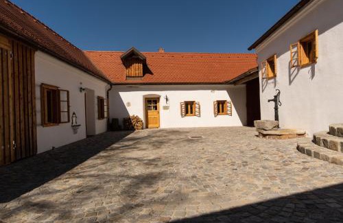 Burgschleinitz-Kuhnring Apartment | Josefshof