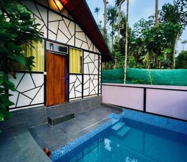 Gudalur Bed & Breakfast | Josh Holidays Wayanad Resort - Every Room with Attached Private Pools