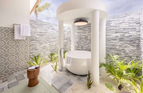 Male Hotel | Joy Island
