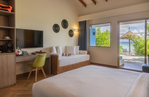 Male Hotel | Joy Island