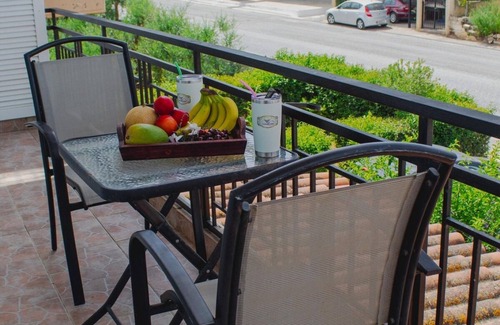 Messini Apartment | Joy's Harbor in Messini
