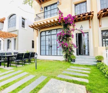 Phan Thiet Villa | JOYY Villa 4PN-3WC-5 giường NovaWorld Phan Thiết