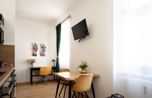 Jakomini Apartment | JS Design Apartment