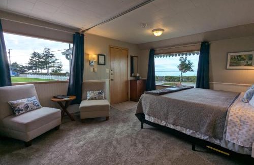 Sequim Hotel | Juan de Fuca Waterfront Hotel & Cottages