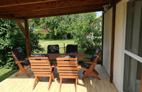 Vonyarcvashegy Apartment | Judit Apartman