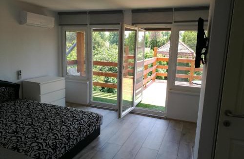 Vonyarcvashegy Apartment | Judit Apartman