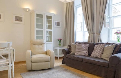 Old Town Apartment | Julia's Apartments Warsaw Old Town, Piwna