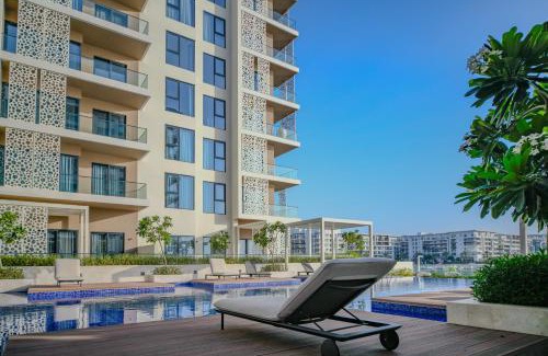 Muscat Apartment | Juman flat Marina and Sea view