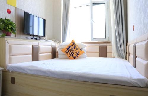 Yongdeng County Hotel | JUN Hotels Gansu Lanzhou Lanzhou New District Jing'er Road Asia-Pacific World Trade Center Square