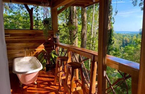 Cahuita House | Jungle Spirit Treehouse