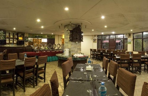 Sauraha Resort | Jungle World Resort