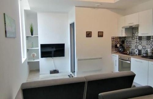Tonneins Apartment | Jungle Zen Beau T2 avec jardin Gare 100m