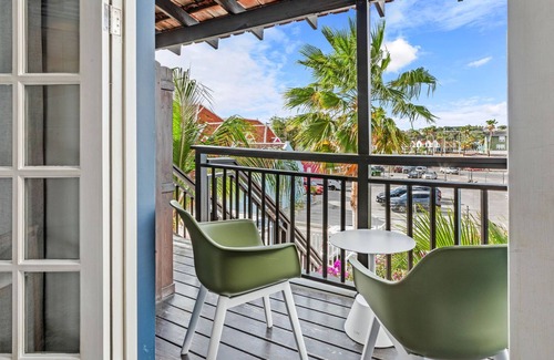 Pietermaai District Apartment | Junior Suite with balcony and city view