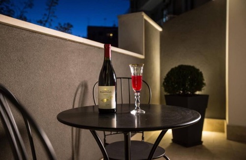 Catania City Centre Apartment | Junior Suite with Terrace - A wisp of smoke