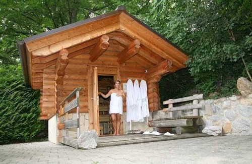 Badenweiler House | Junior suite with WC and whirlpool/shower - Top CCL Hotel Ritter Badenweiler