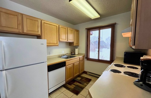 Clark House | Juniper - Get away with modern conveniences