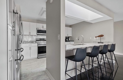 Saint Joseph Condo | Juniper Presents: The Surf Loft - Walk to Silver Beach, Shops + Dining
