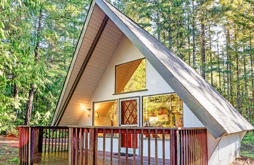 Hoodsport House | Jupiter Landing