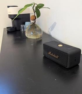 Nanteuil-les-Meaux Apartment | Jupiter Tiny House