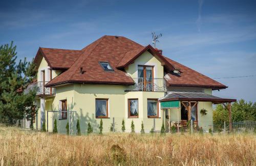 Zarki House | Jurajska Stokrotka