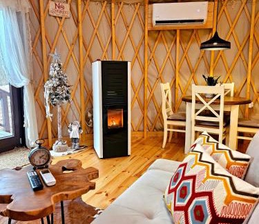 Zakopane House | Jurta na Wypasie - luksusowy namiot z widokiem na góry - Jacuzzi, Sauna, Split AC, Private, Star View