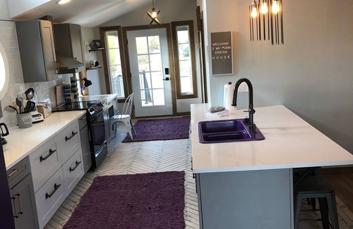 Wausau House | Just 5 minutes from Rib moutain, charming Farmhouse style home