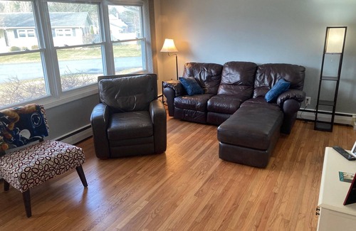 Boalsburg House | Just a couple miles from Penn State Main Campus & athletic arenas.