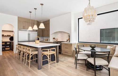 St. George House | Just Beachy: Private Pool, Lagoon + Beaches