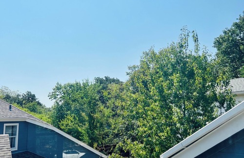 Cherrywood Apartment | Just INN TIME! 2br/2ba Central ATX, Free parking