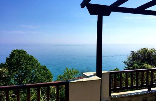 Agios Ioannis Apartment | Just renovated seaside home 80 meters from the sea