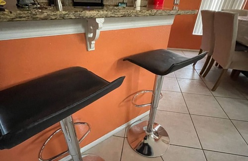 Lindfields House | Just steps away from Disney.You will love it!