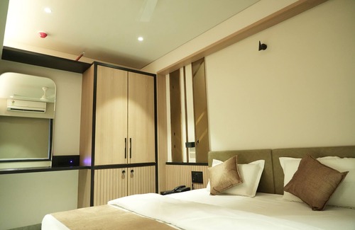Rajkot Hotel | JVL By Nexottel