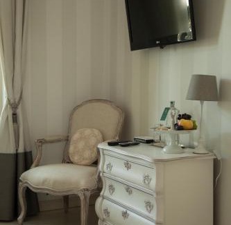 Koveskal Hotel | Káli Art Inn