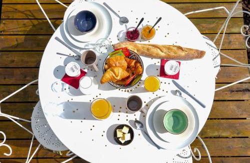 Prouilly House | KÄBANE 54, Lodge avec spa au bord de l'eau