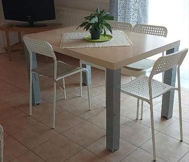 Badacsonyors House | Kéktúrás-Tóra Nyíló privát bérlemény