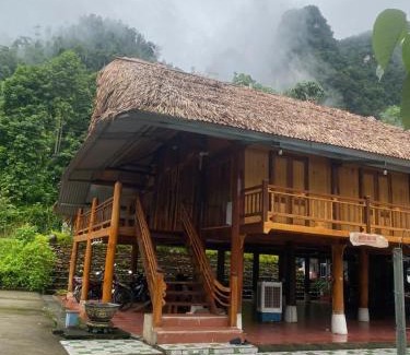 Lam Binh Hotel | Kéo Nàng Homestay