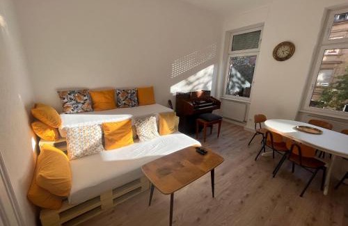 Karlsruhe City Centre Apartment | Künstlerisches Apartment
