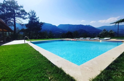 Kumluca Cottage | Kır evi Havuzlu ve Bahçeli (Villa Olymposzaray)