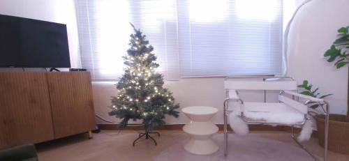 Mapo Apartment | K-5 Hongdae Yeontral park