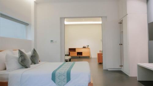 Pandaan Resort | K Gallery Hotel