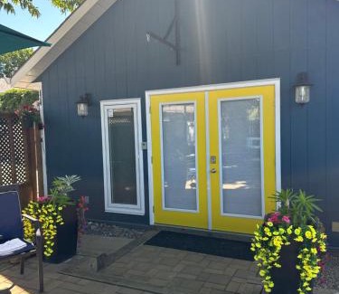 Okanagan-Similkameen House | K STREET CARRIAGE HOUSE Studio