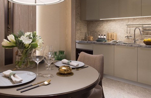 Tsim Sha Tsui Hotel | K11 Artus