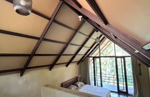 Kudrasthe Bed & Breakfast | KaatiKaadu